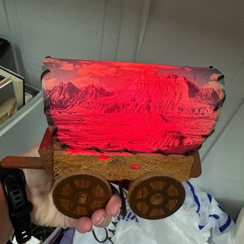 Vintage 1950s/60s Mount Rushmore Wagon Lamp EUC